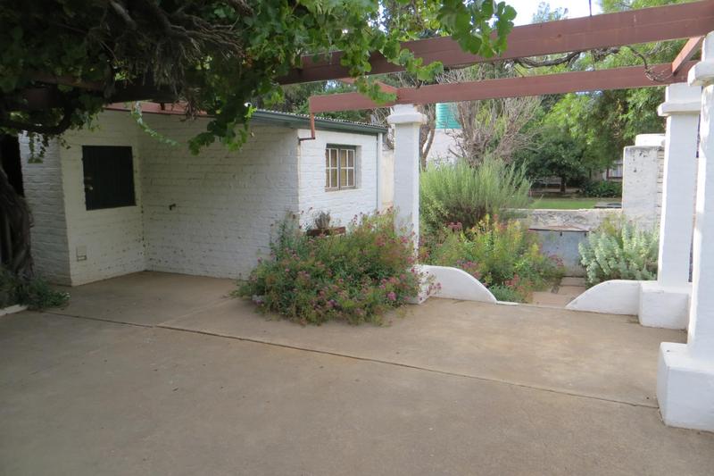 4 Bedroom Property for Sale in Nieu Bethesda Eastern Cape